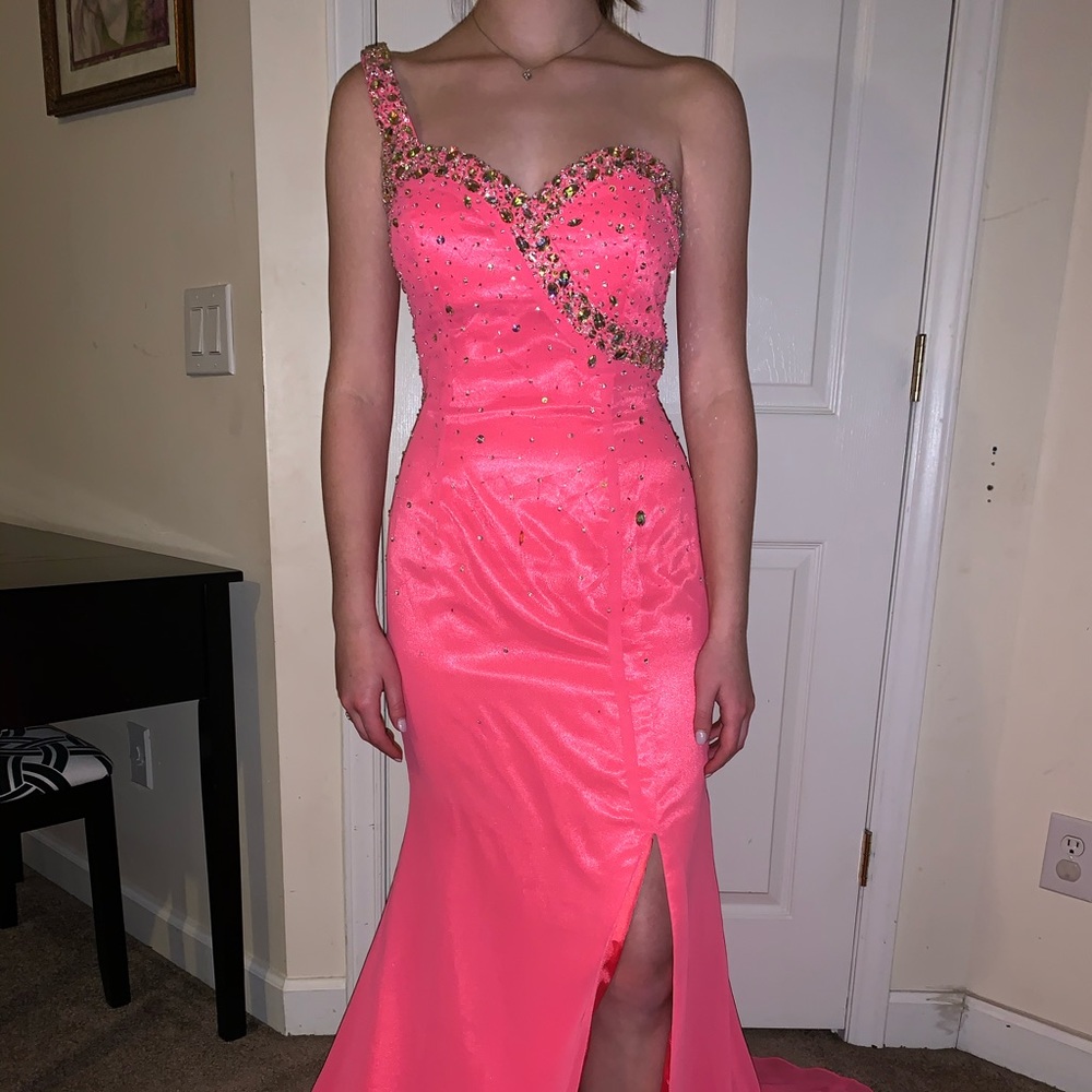 Pink prom/pageant dress